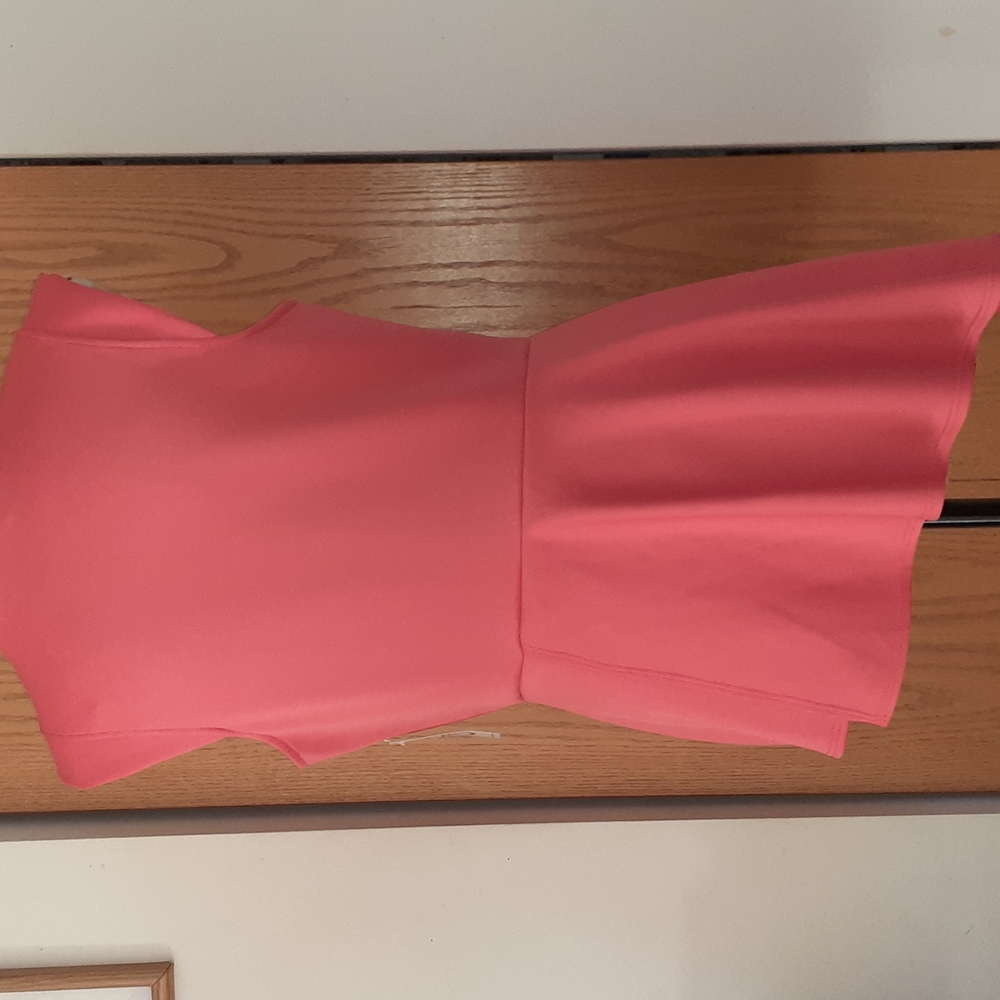 Ladies Top - Picture 5 of 6